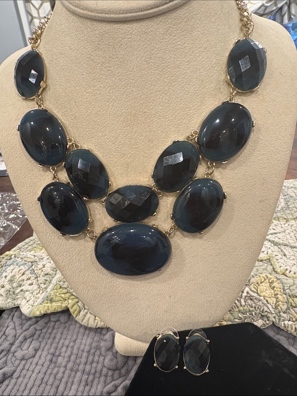 Navy Blue Oval Bib Necklace with Matching Earrings-NWT